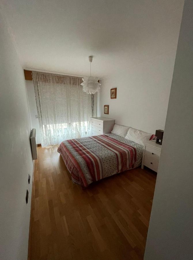 Appartamento Apartamento En La Playa Ribeira Esterno foto