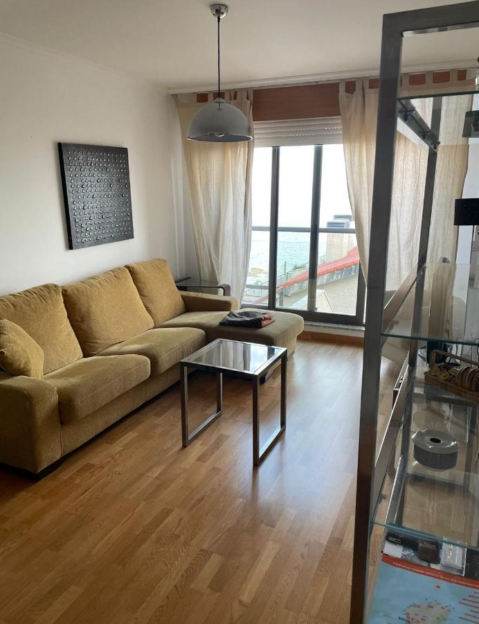 Appartamento Apartamento En La Playa Ribeira Esterno foto
