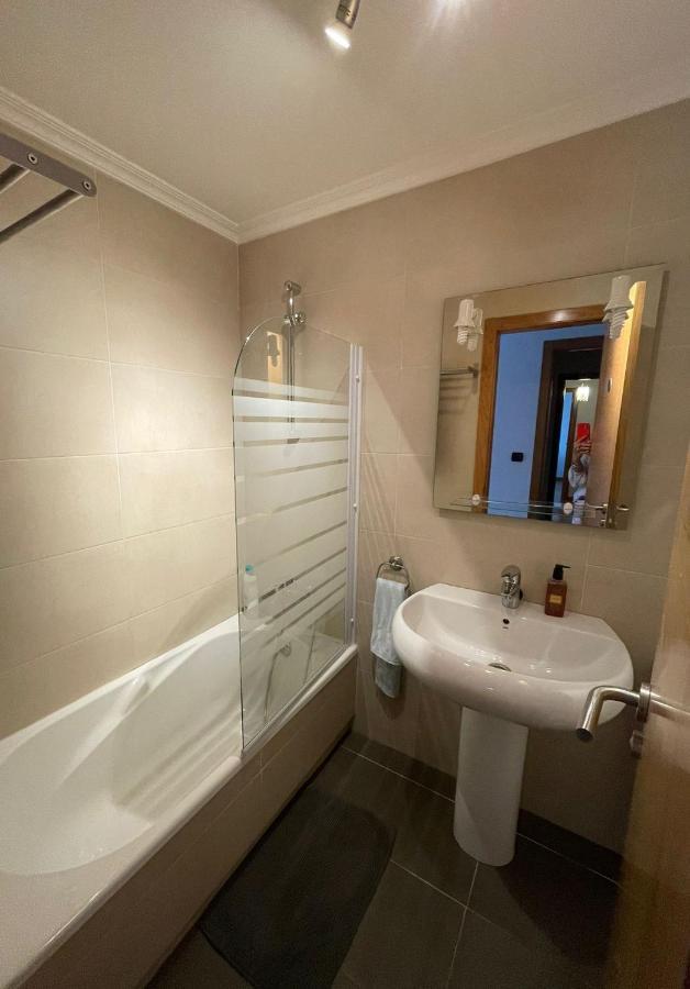 Appartamento Apartamento En La Playa Ribeira Esterno foto