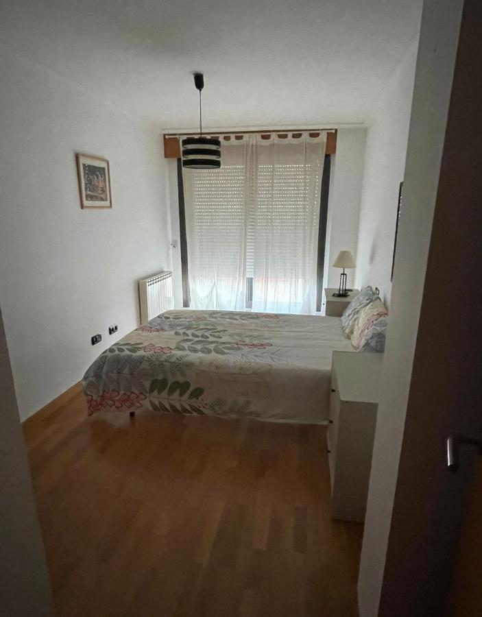 Appartamento Apartamento En La Playa Ribeira Esterno foto
